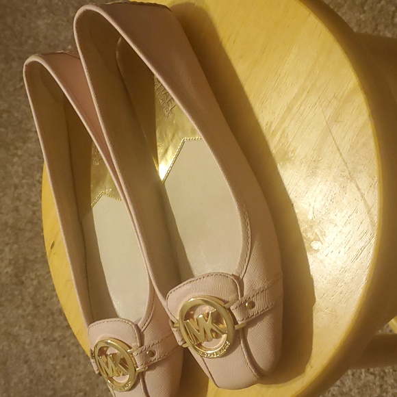 Michael Kors pink Leather driving moccasins size 9 - Picture 5 of 9